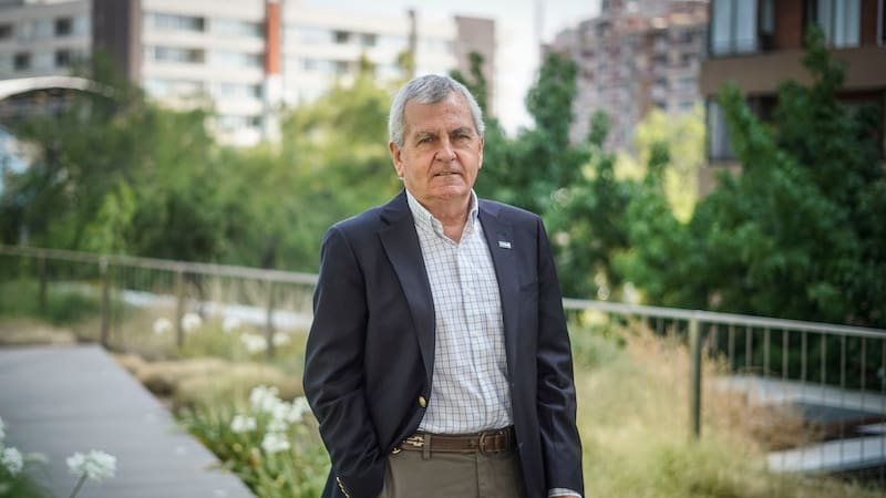Cámara Chilena de la Construcción advierte que retrasos en pagos del Minvu impactan seriamente a las empresas