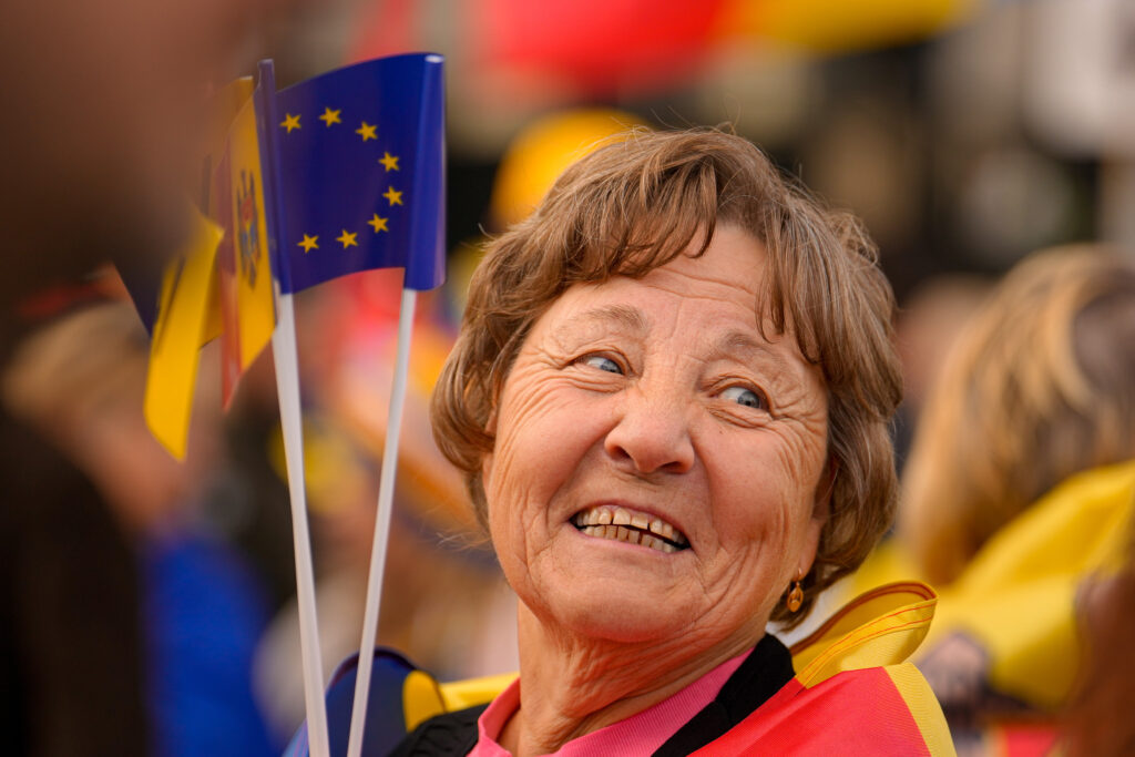Partido pro-Europa gana en Moldavia a pesar de acusaciones de injerencia rusa