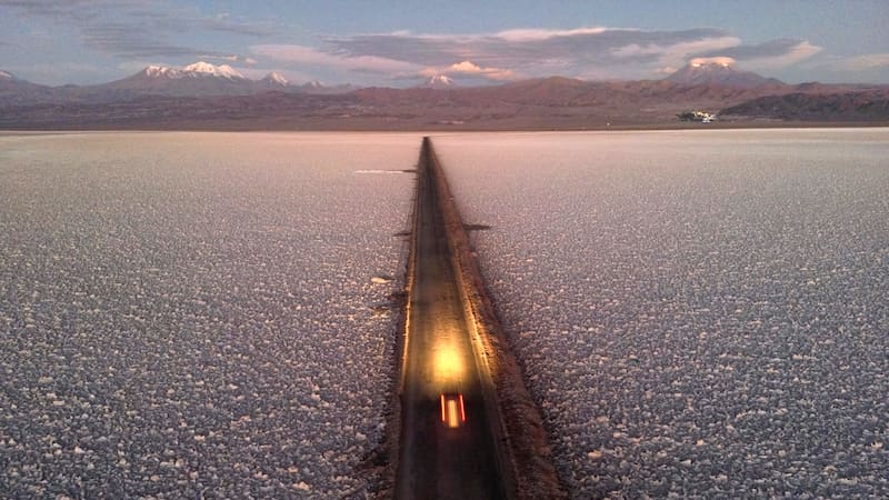 El desglose de los pagos y fondos del acuerdo entre Codelco, SQM y las comunidades del Salar de Atacama tras una consulta indígena colonizada