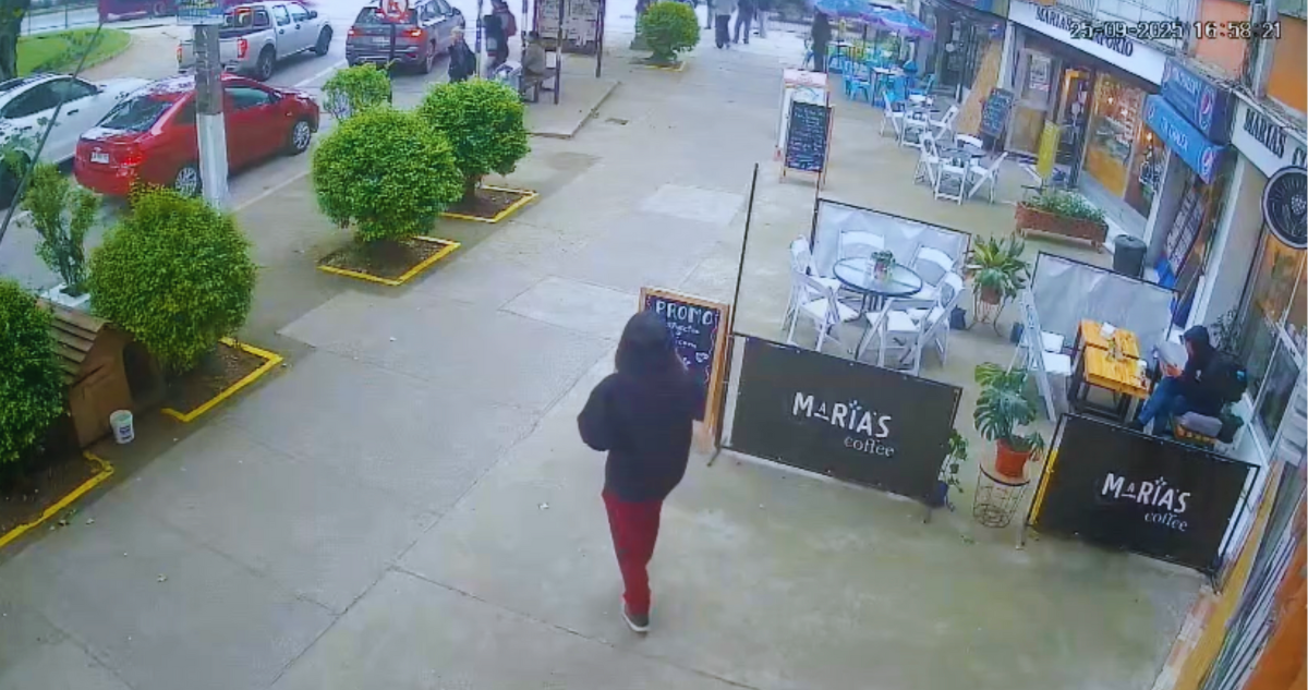 Asalto a Mano Armada en Viña del Mar: Un Trabajador Bajo Amenaza de Pistola en un Incidente de Tensión y Peligro