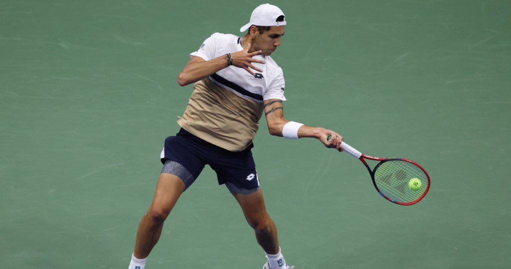 Resumen del partido de Alejandro Tabilo en el ATP de Tokio: derrota en primera ronda ante Zizou Bergs