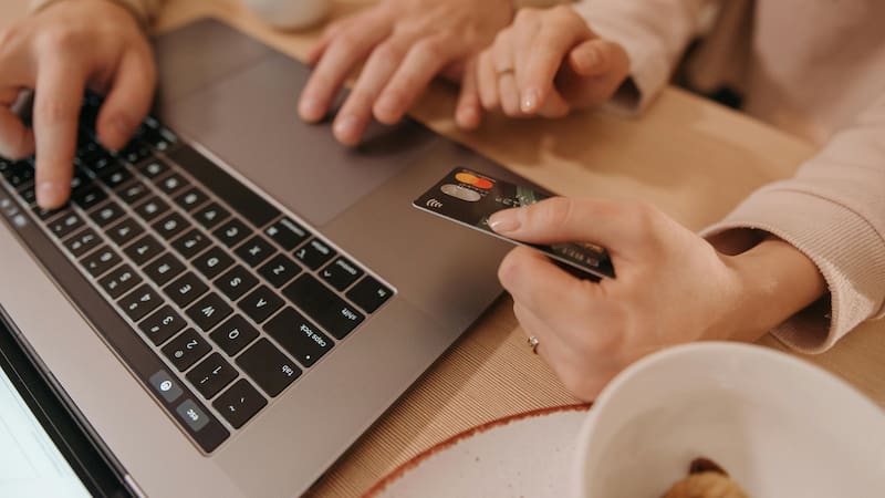 Récord histórico en ventas y aumento del gasto promedio en el primer día del Cyber Monday 2025