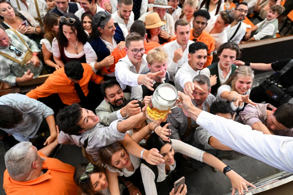 Alemania, donde la cerveza es sagrada, ahora lidera el mundo en cervezas sin alcohol