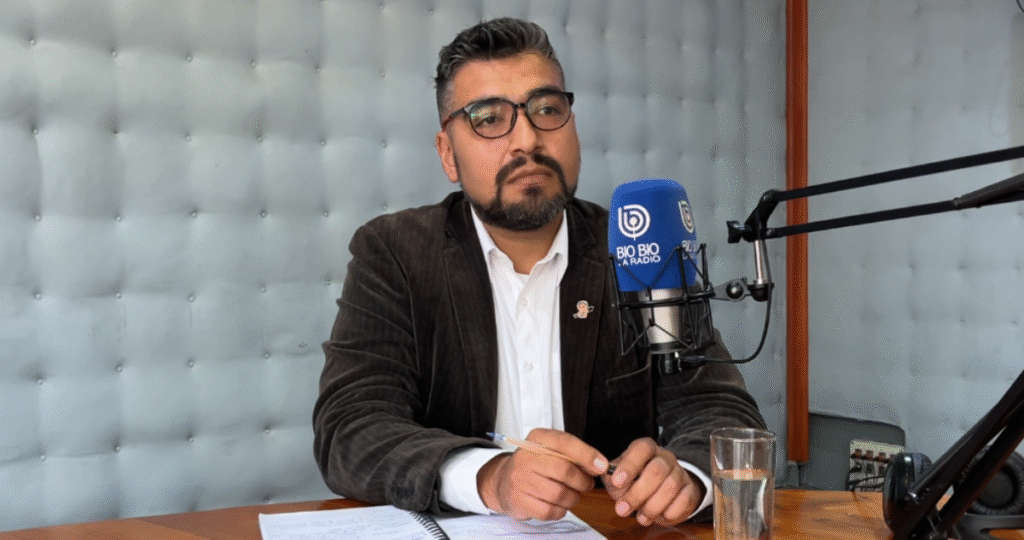 Manuel Woldarsky. Exconvencional de la Lista del Pueblo busca un escaño en el Senado por Valparaíso