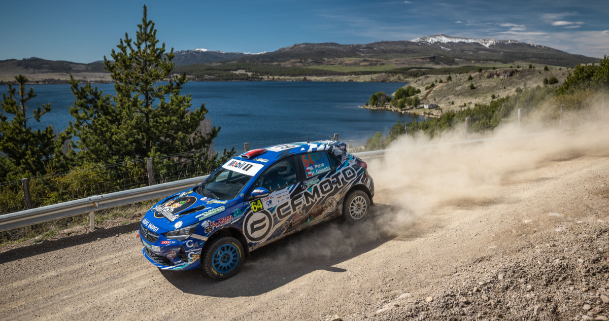 Análisis de la jornada sabatina del RallyMobil Aysén Coyhaique 2025: momentos decisivos e ilusiones renovadas
