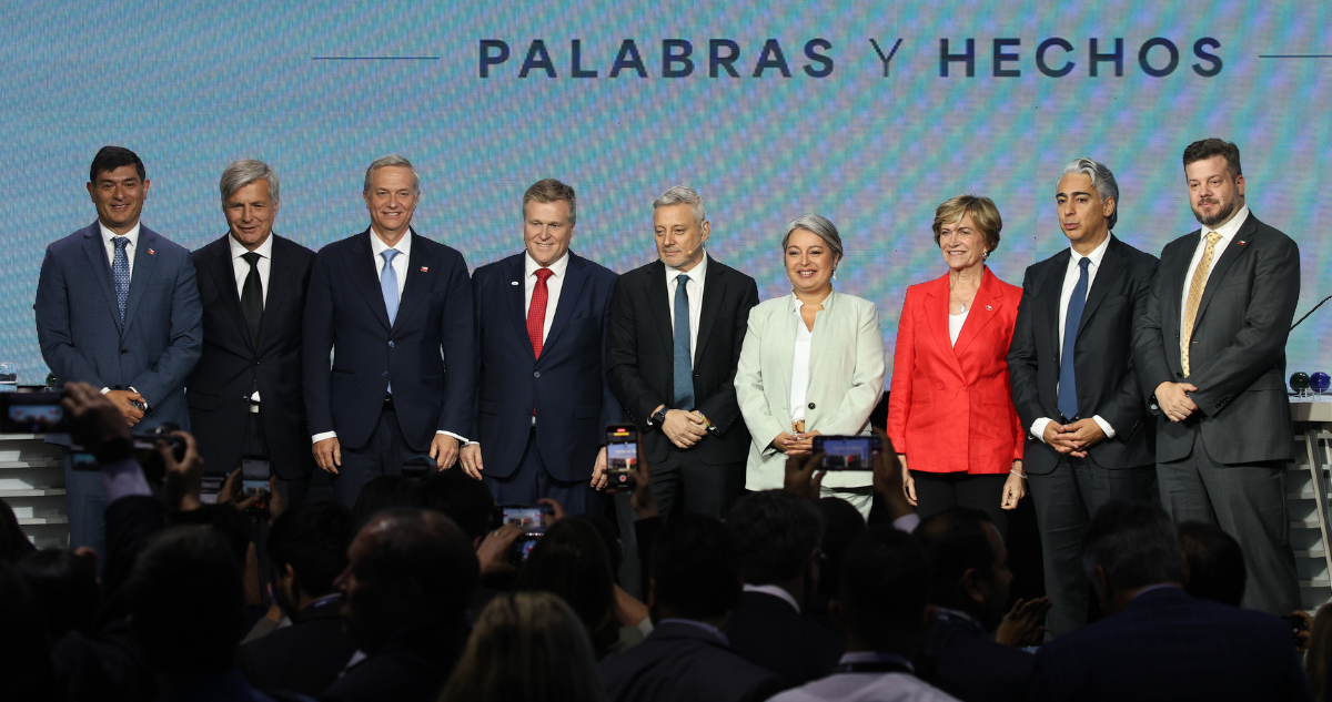 Análisis del Panel Presidencial en Enade 2025: Un Encuentro sin Grandes Polémicas y con Propuestas Clave de los Candidatos